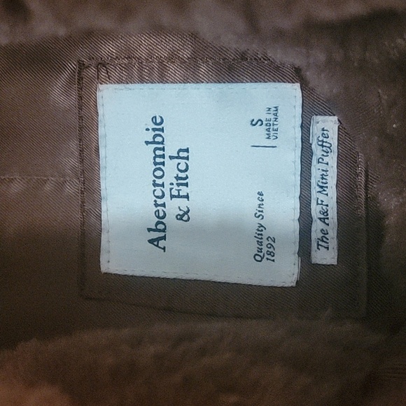 Abercrombie Faux Fur Mini Puffer Coat - Picture 8 of 16